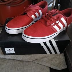 Adidas Villemin Colab  Size 8 1/2 