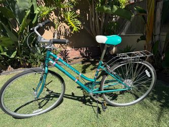 Schwinn Gateway Cruiser Bicycle