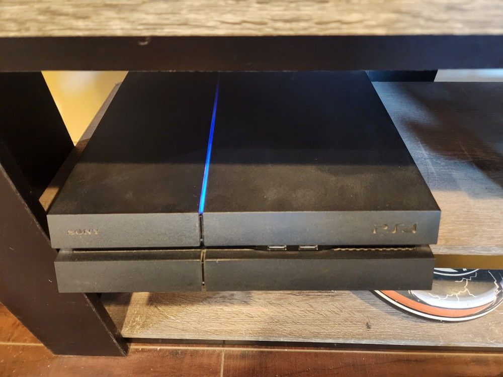 Playstation 4 PS4 console 500G