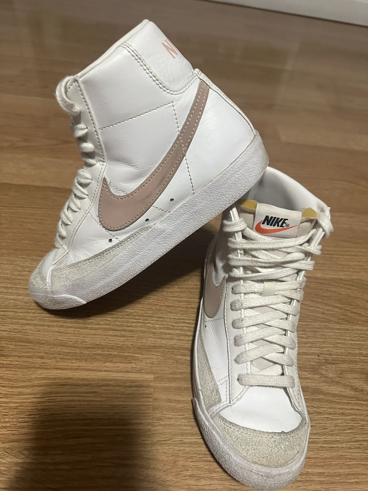 Nike 