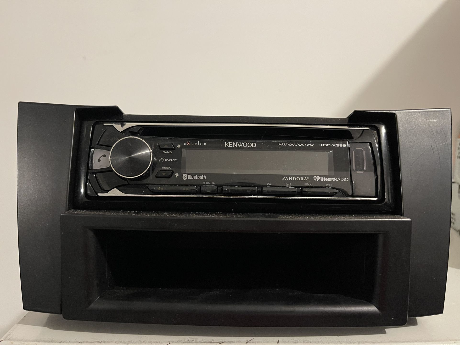 Kenwood Excelon KDC-X399 Car Stereo CD Bluetooth MP3 AUX USB Radio Receiver