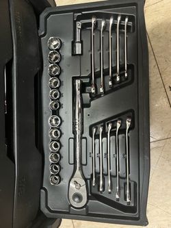 Husky socket set