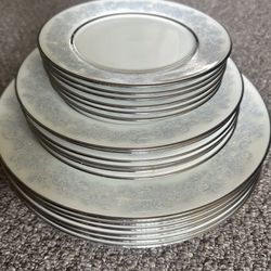 18 Pieces Set