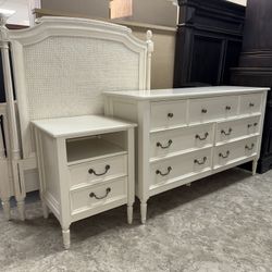 Twin bedroom set (FREE 24H DELIVERY AND SETUP)