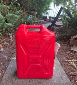 5.3 Gallon  Gasoline Fuel Can Gas