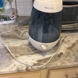 Honeywell Humidifer 