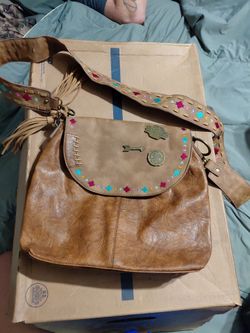 Western-style Catchfly concealed carry bag