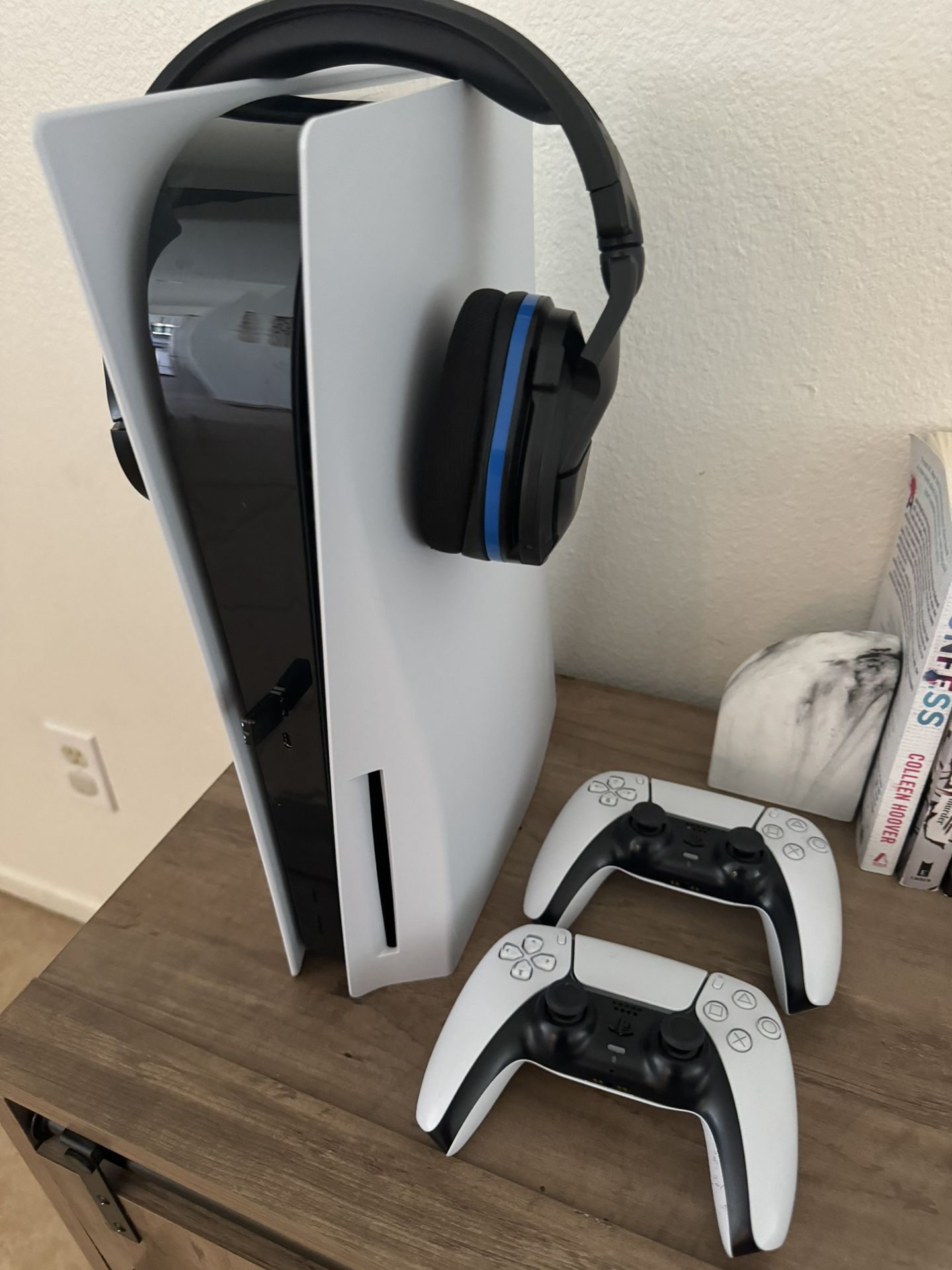 PS4 With Controllers And Headset
