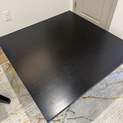 Coffee Table And Side Table 