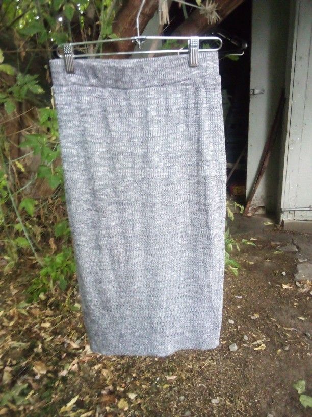 Bar lll Knit Skirt, Size Small