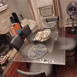 Glass Table 6 Chairs