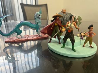 Disney Raya and the Last Dragon Figure Set