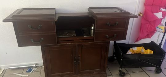Wooden bar and wine cabinet