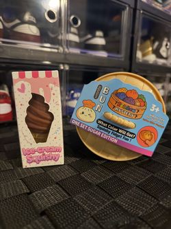 Crunchy ice cream cone/dumpling bundle