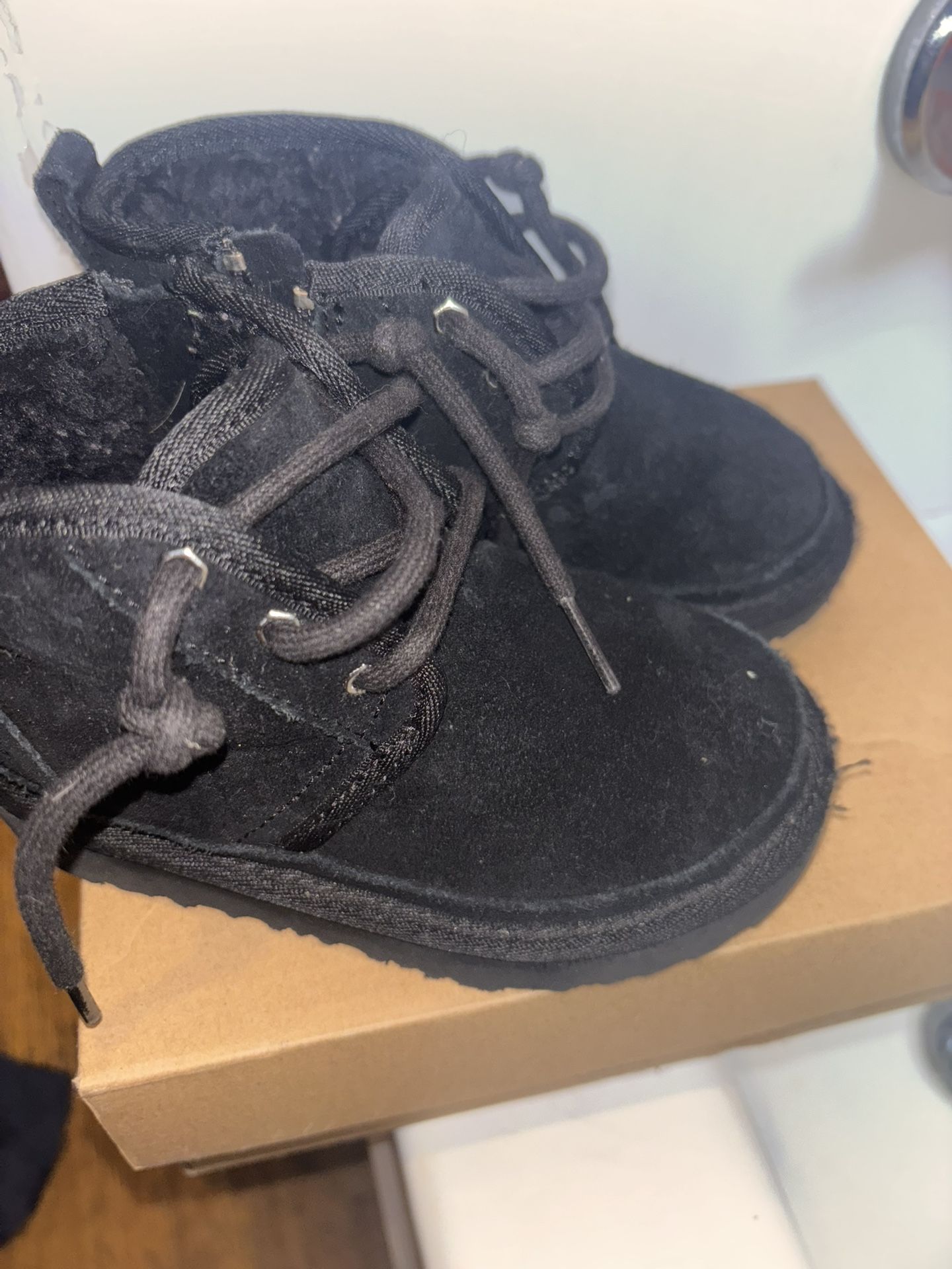 Boy Ugg Slippers 