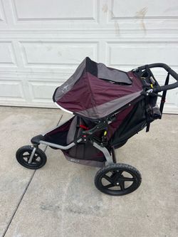 BOB Jogging Stroller – Burgundy & Gray