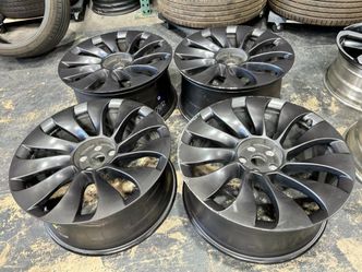 4X Staggered Set 21" Tesla Model Y performance Uberturbine OEM Wheels Rims