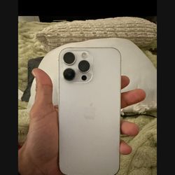 I Phone 14 Pro Max 256GB SILVER UNLOCKED