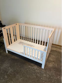 Free toddler bed