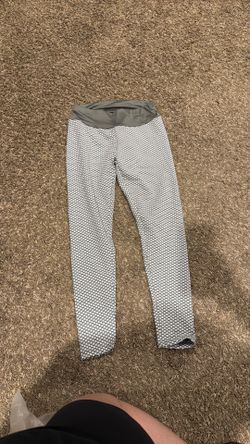 Women’s size M/L leggings new