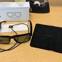 Bose Frames Alto Audio Smart Sunglasses Bluetooth Open Ear Headphones M/L WON’T CHARGE 