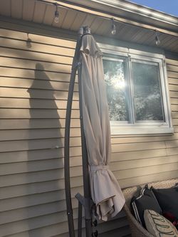 Outdoor Patio Umbrella with Stand