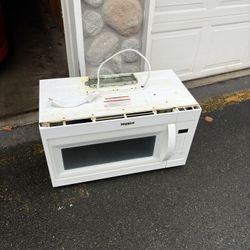 Whirlpool microwave - working - FREE