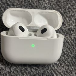 iPods Pro 3rd Generation