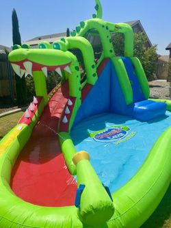 Happy hop waterslide