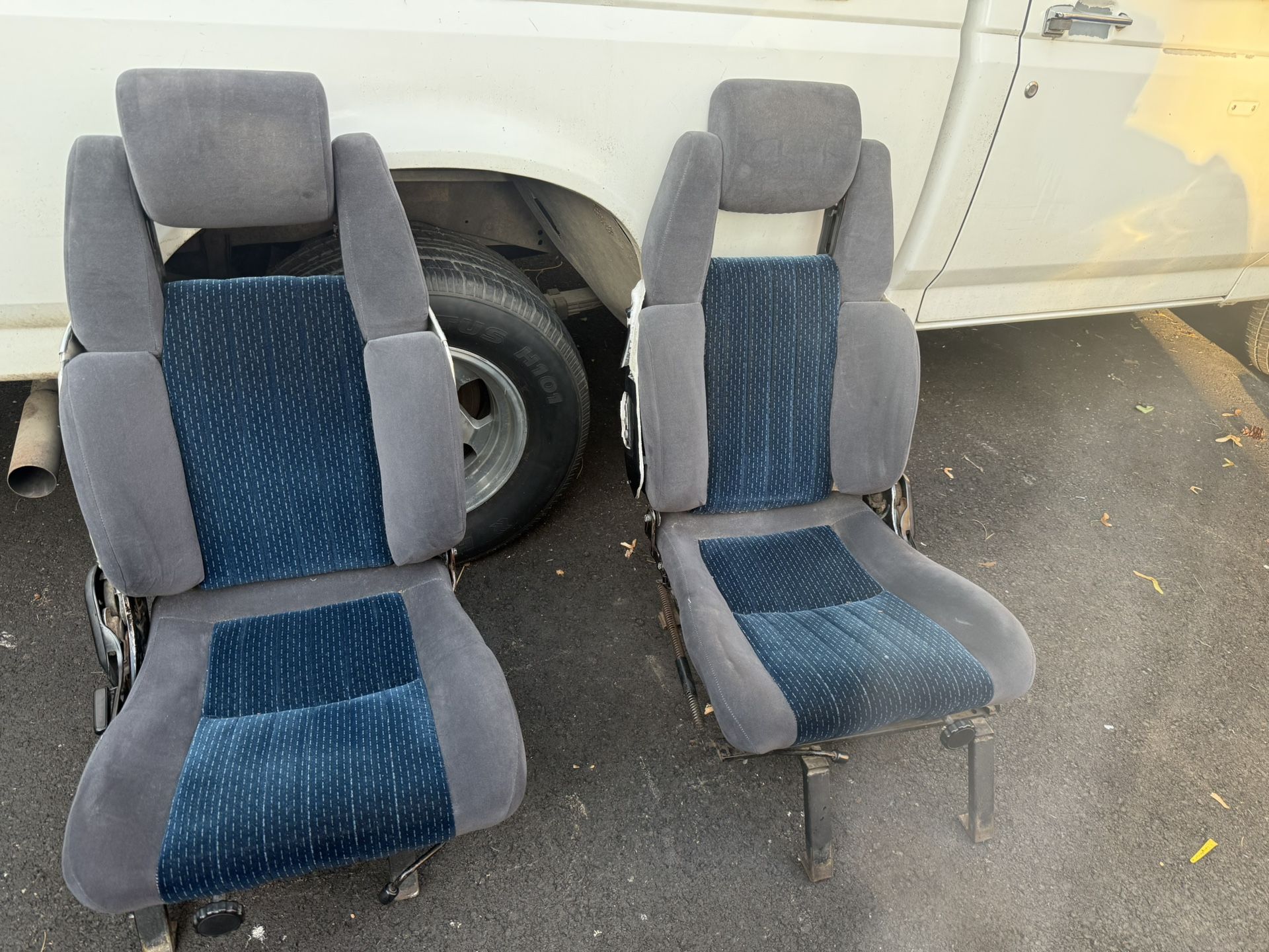 Silverado And GMC Seats 💺