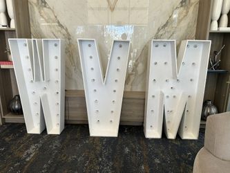 Marquee Letters