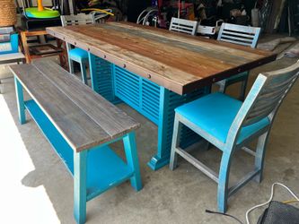 FARMHOUSE DINNING TABLE 4 CHAIRS AND BENCH