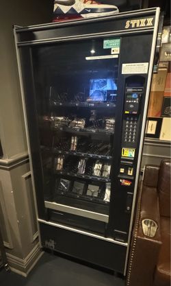 Vending Machine, with Card Reader,