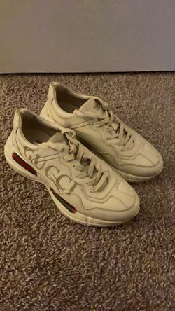 GUCCI SHOES!!