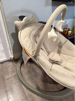 Momcozy Baby Swing