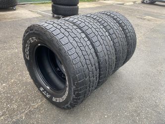 Cooper Discoverer AT3 265/70/16”