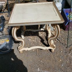 Antique FRENCH STYLE TABLE 24x27