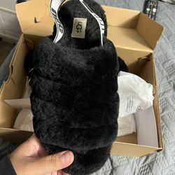 Ugg Slippers 