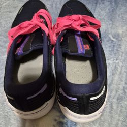 Brooks Adrenalin Women's Size 10W