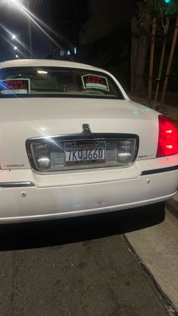 2004 Lincoln Town Car