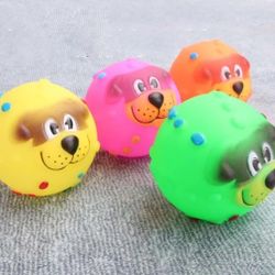 Dog Toy Dog Face Squeaky Toy Multicolor 4 Ball For $10