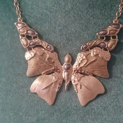 Butterfly Pendant Necklace Set 