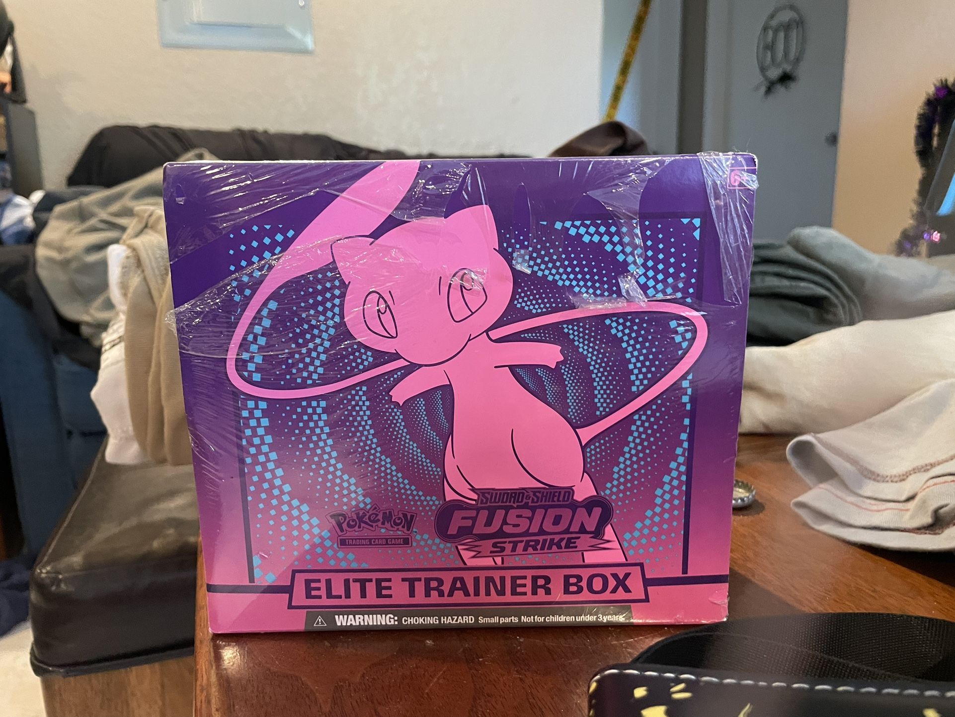 Fusion Strike Elite Trainer Box