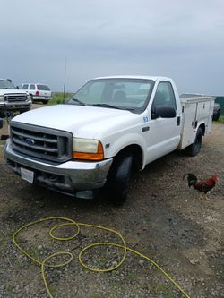 2001 Ford F250 Utility Truck V10 gas