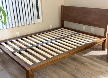 Thuma bed frame