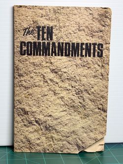 The Ten Commandments by Roderick C Meredith Paperback Book