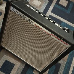 Rickenbacker Vintage Amp