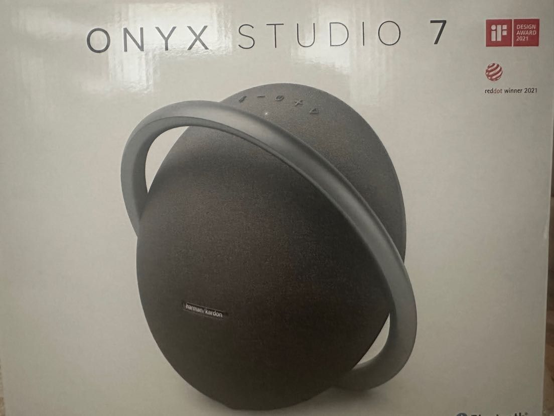 Onyx Studio 7 Bluetooth Speaker