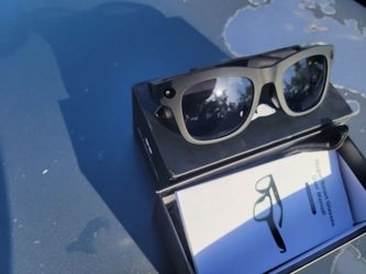 Hugur AI Smart Glasses Photochromic Lens