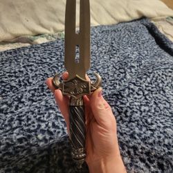 Dragon Fantasy Claw Collector & Skeletor Dagger 